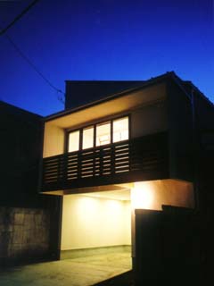 東寺尾の家